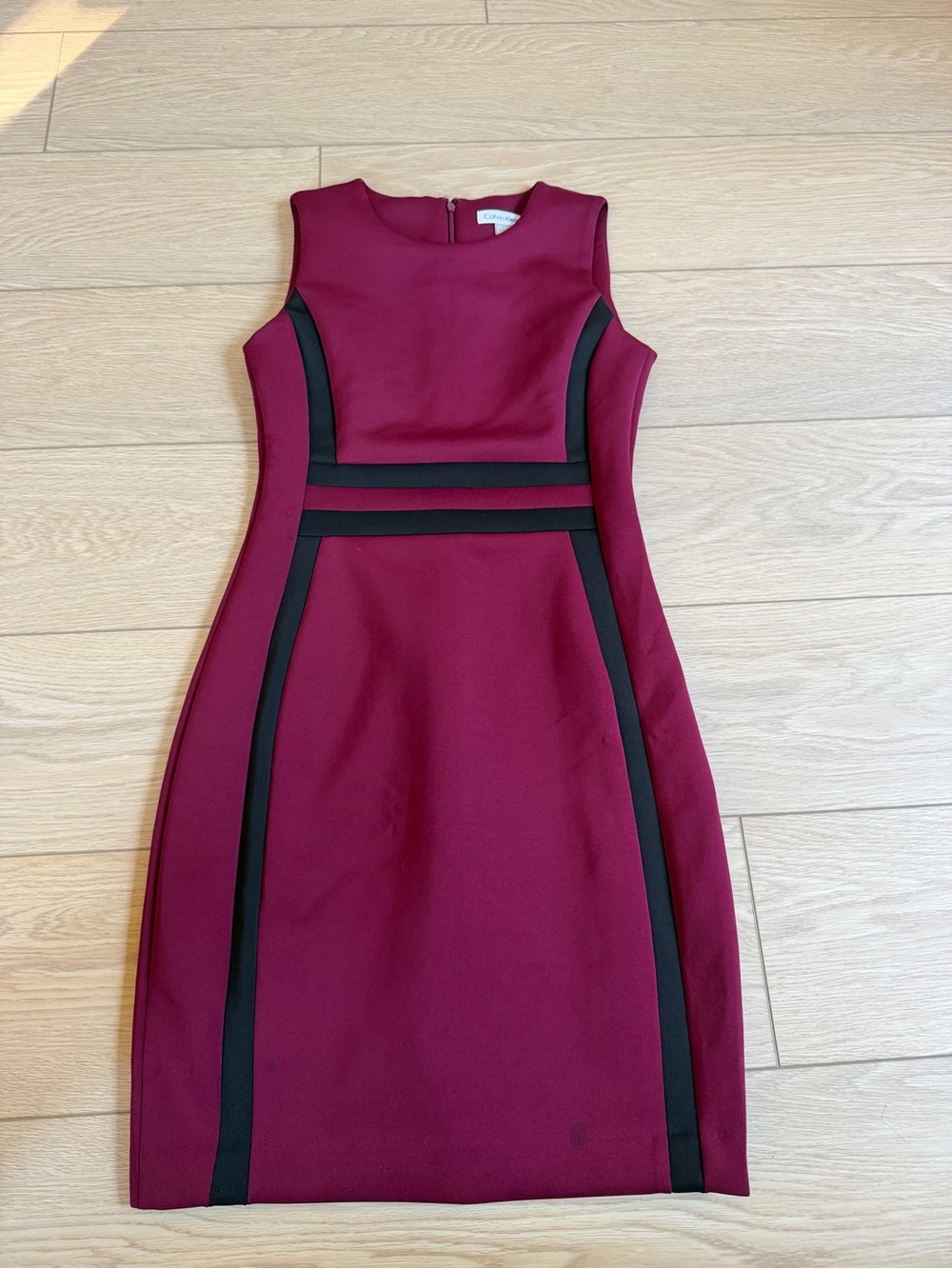 Calvin Klein Burgundy Midi Sheath Dress with Black Accents